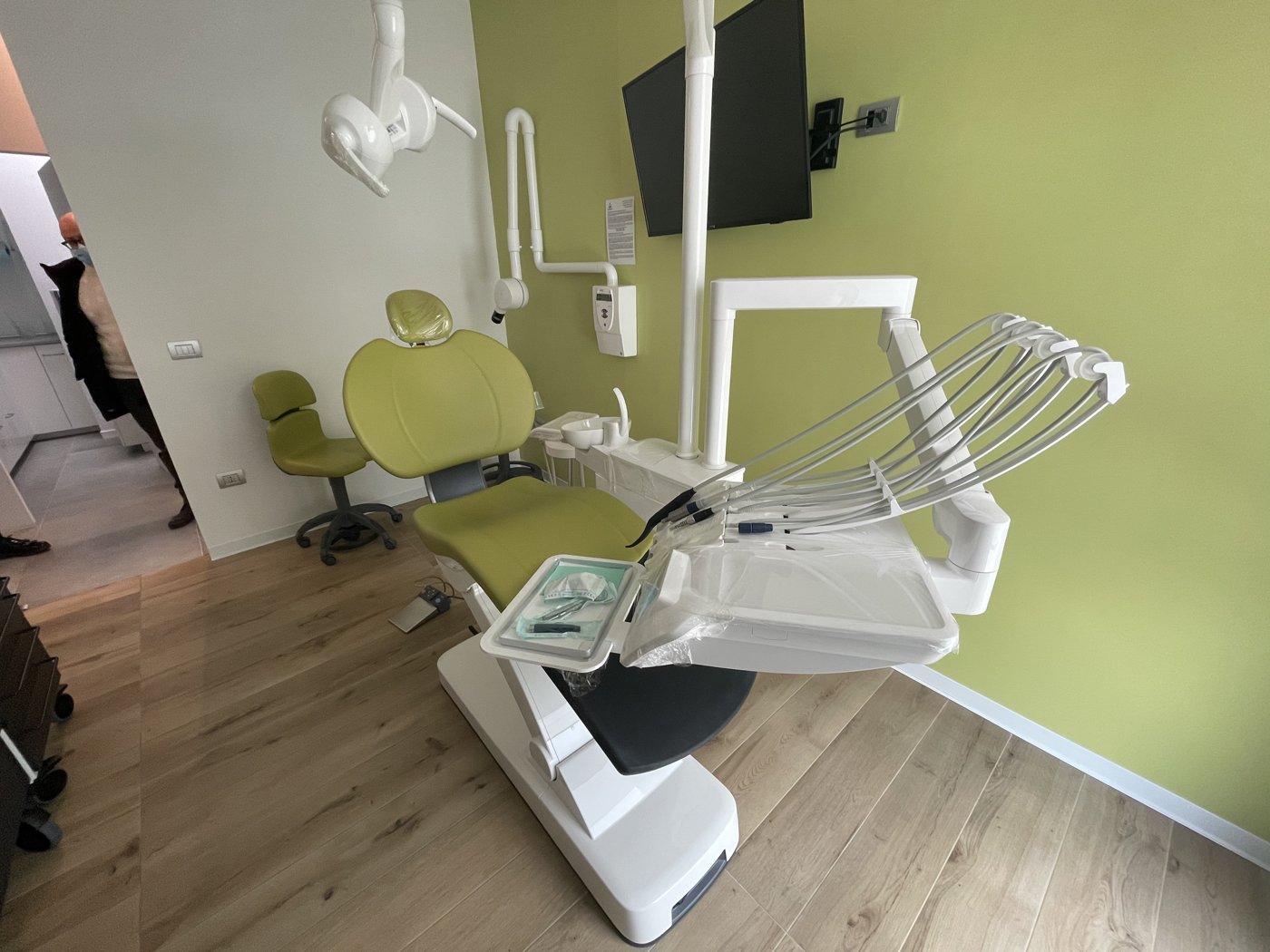 Installazione DTS Marche in uno studio dentistico